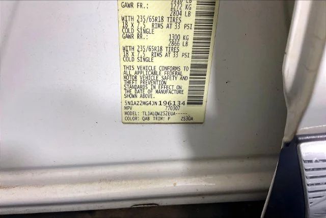 Used 2018 White Nissan SV image 4