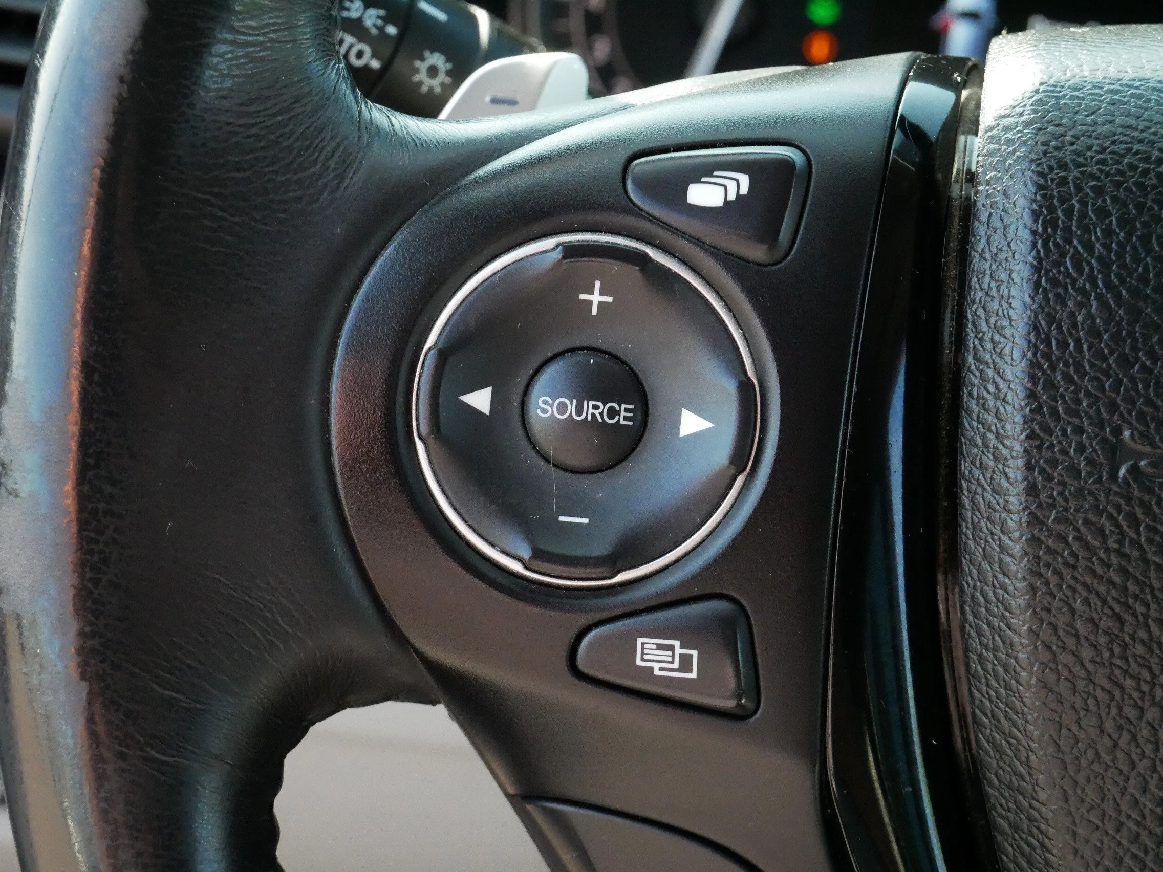 2017 Honda Pilot Touring - Photo 26