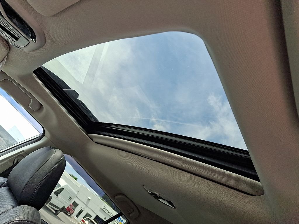 Used 2022 Brown Subaru Limited image 17
