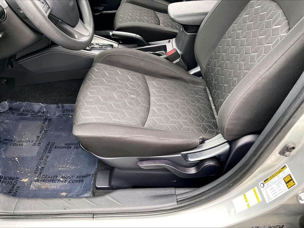 Used 2024 Alloy Silver Metallic Mitsubishi  image 32