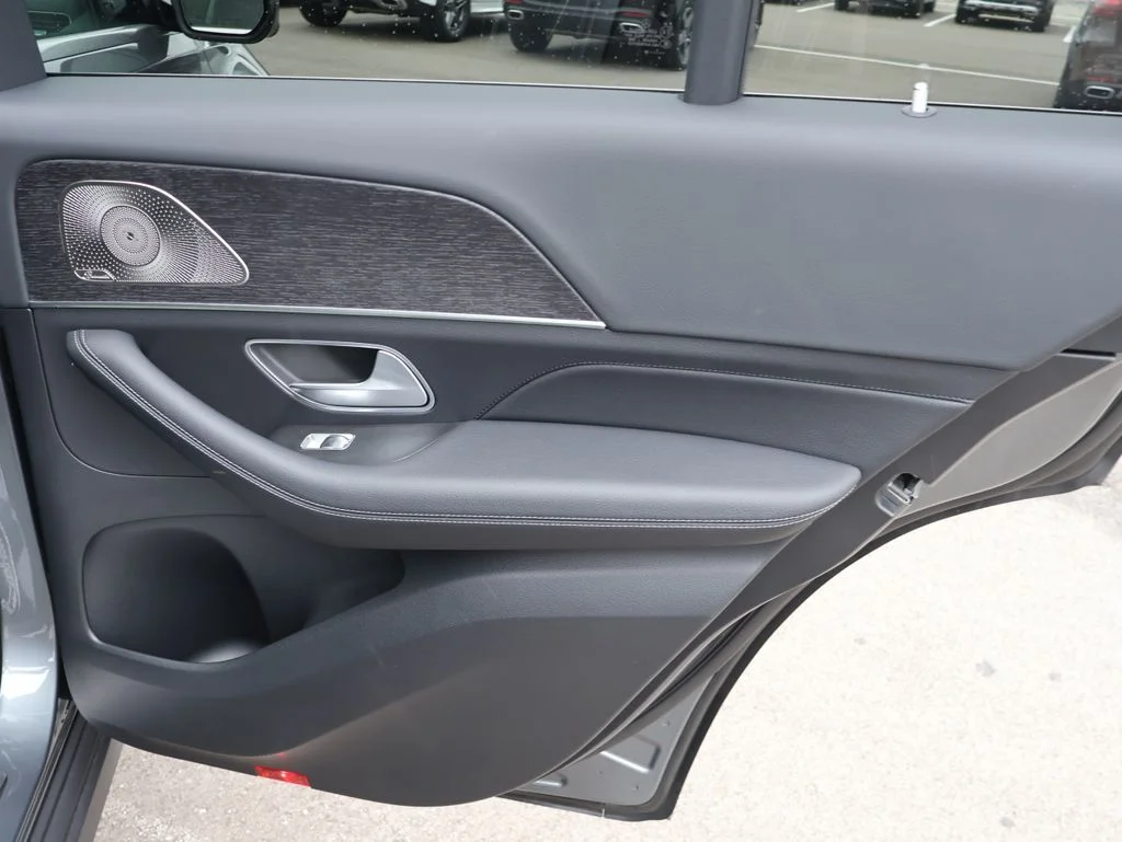 New 2026 Selenite Grey Metallic Mercedes-Benz GLE 350 image 16