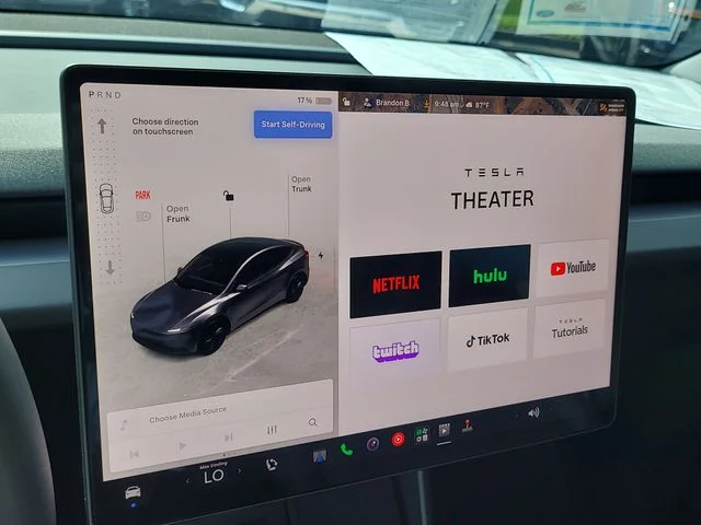 Used 2026  Tesla Long Range image 25