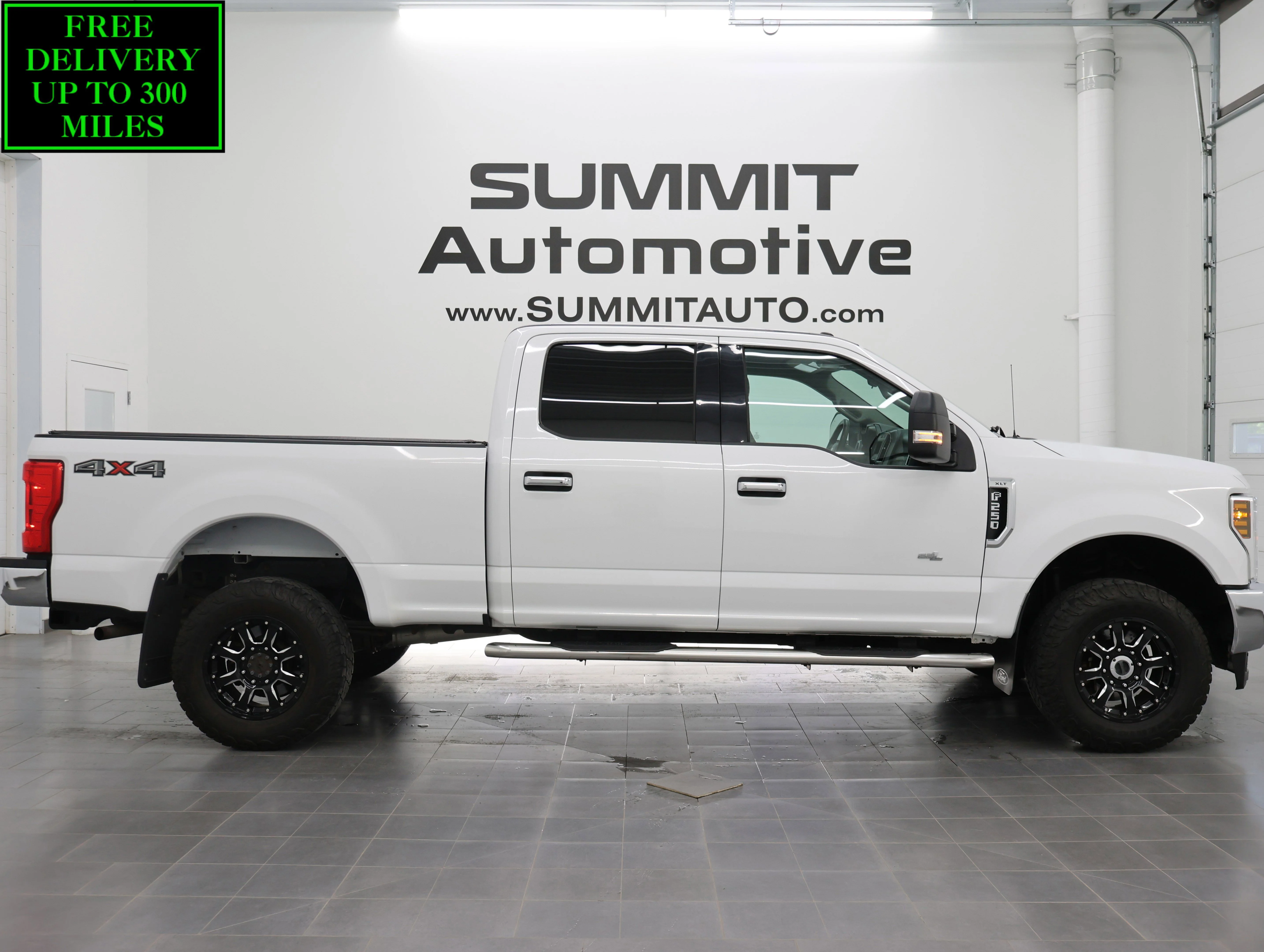 2018 Ford F-250 XLT 4x4 Crew Cab 8' Box's photo