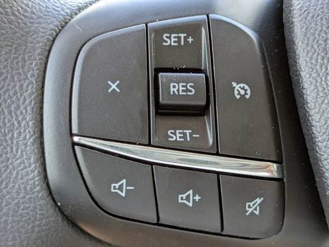 New 2026 Space White Metallic Ford XLT image 23