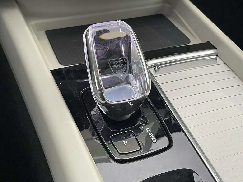 2026 Volvo XC60 Ultra - Photo 20