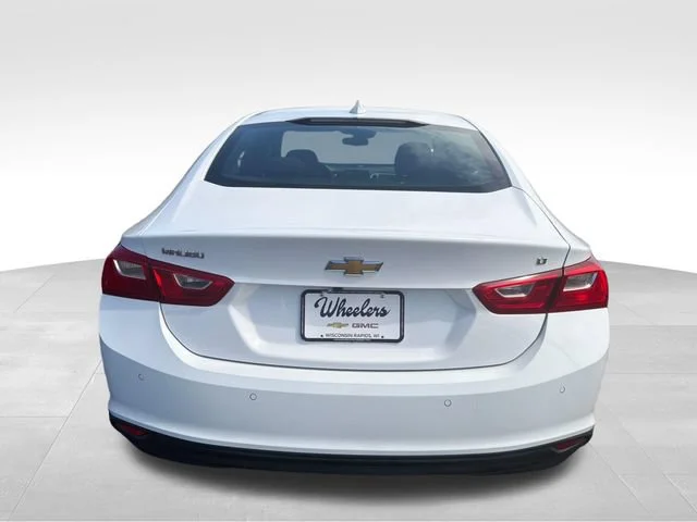 Used 2025 Summit White Chevrolet 1LT image 4