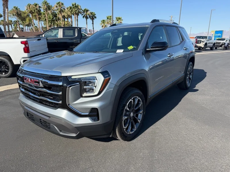 New 2027 Sterling Metallic GMC Elevation image 7