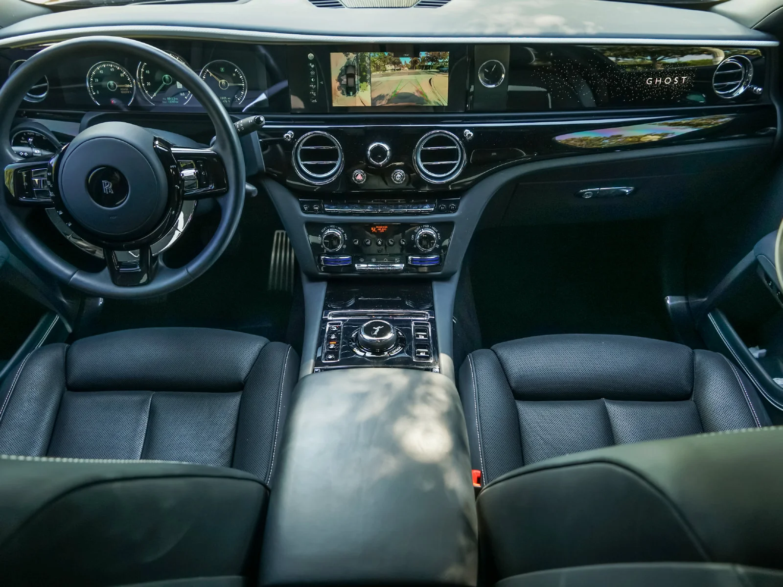 Certified Used 2021 Black Diamond Rolls-Royce  image 12