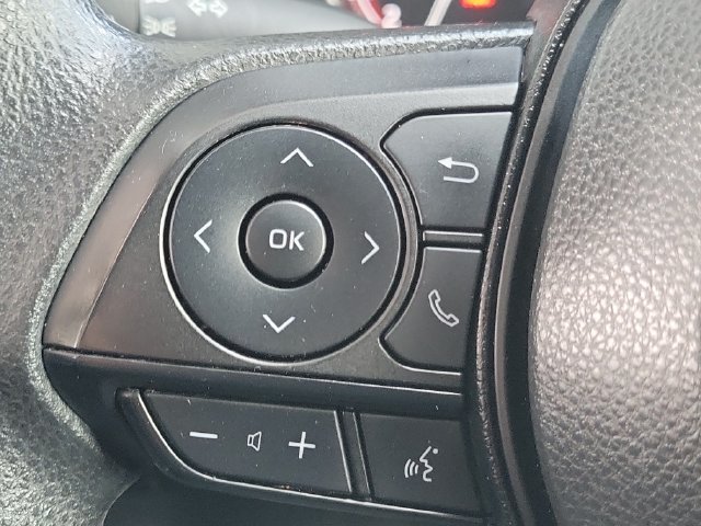 Used 2025 Red Toyota XLE image 8