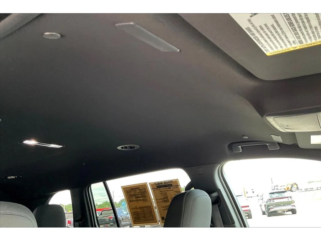 2025 GMC Acadia Elevation - Photo 16