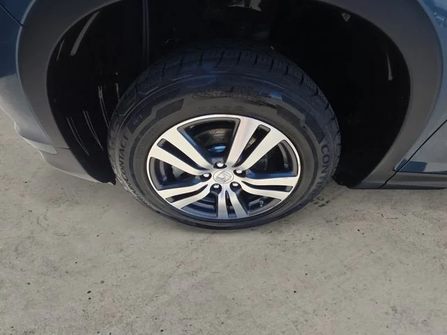 Used 2017 Blue Honda EX-L image 14
