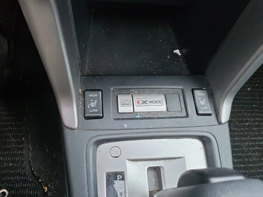 Used 2017 Silver Subaru 2.5i Premium image 20