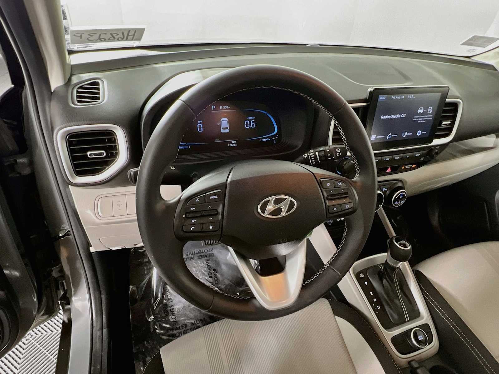 Used 2023 Galactic Gray Hyundai SEL image 11