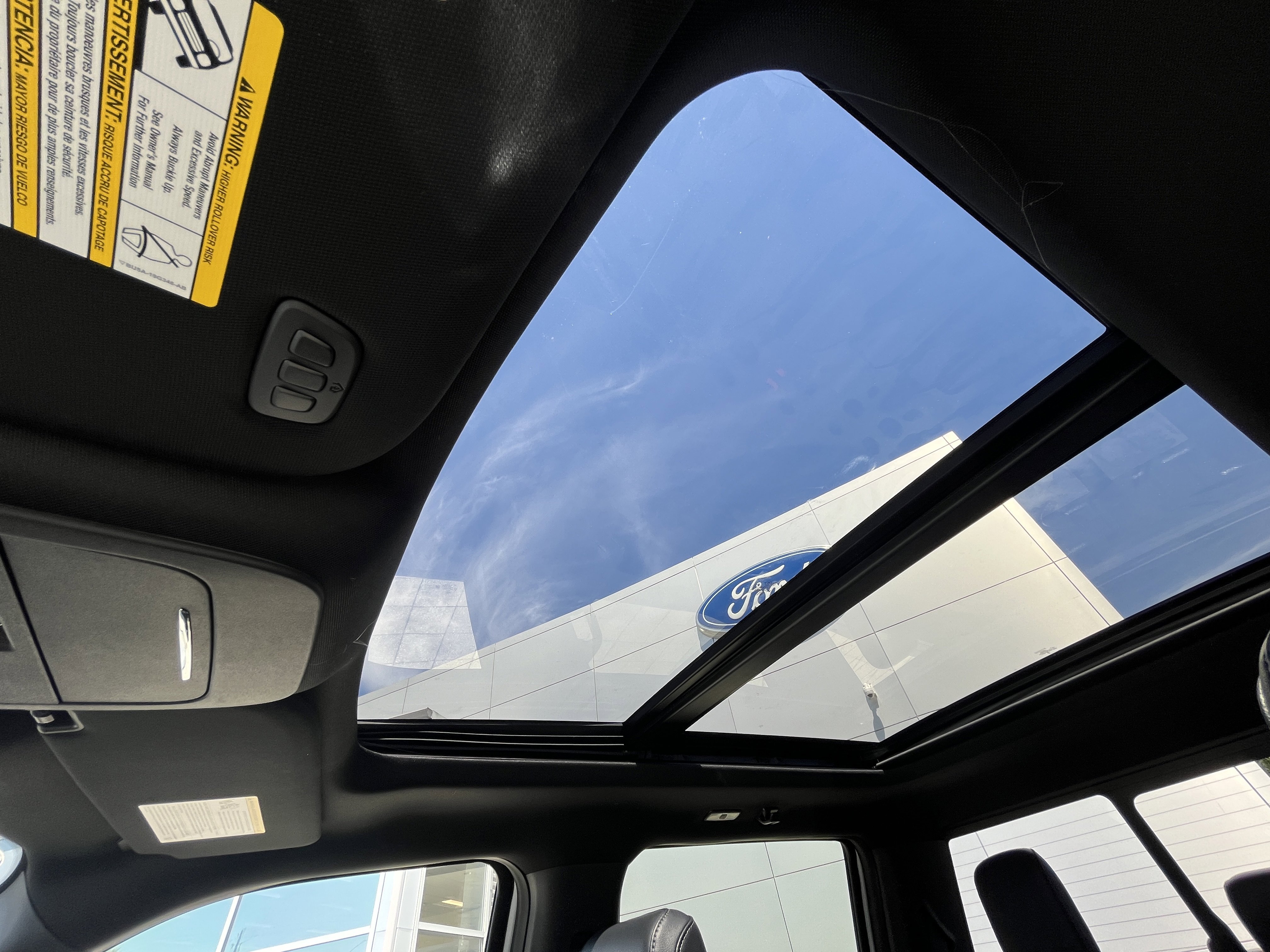 New 2026 Oxford White Ford Lariat® image 31