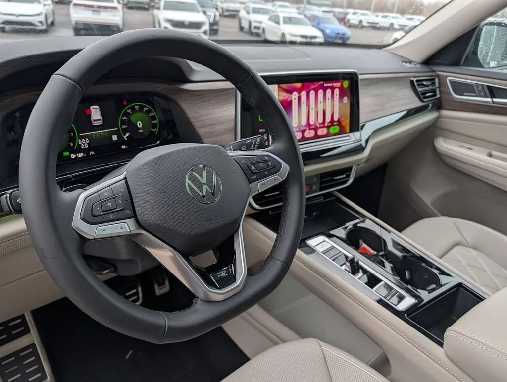 2026 Volkswagen Atlas SEL Premium R-Line - Photo 20