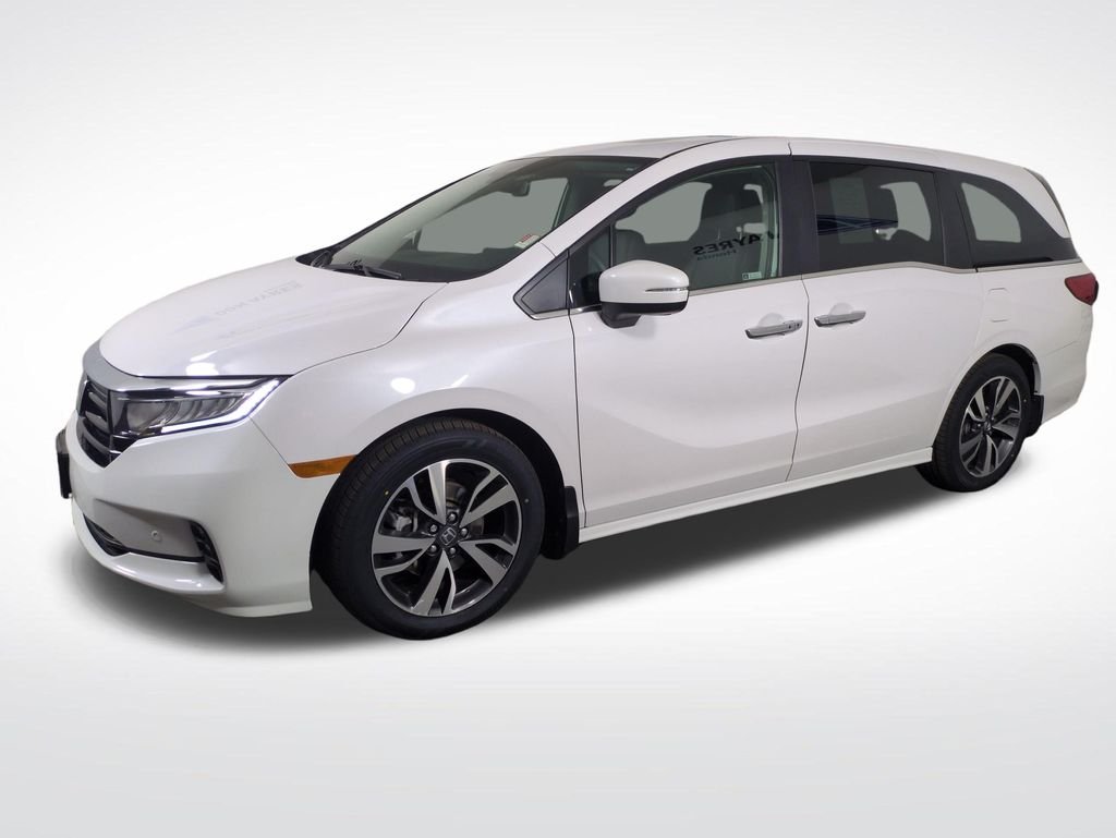 2024 Honda Odyssey Touring's photo