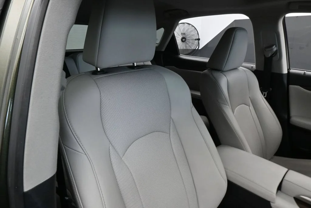 Used 2020 Green Pearl Lexus 350 image 44