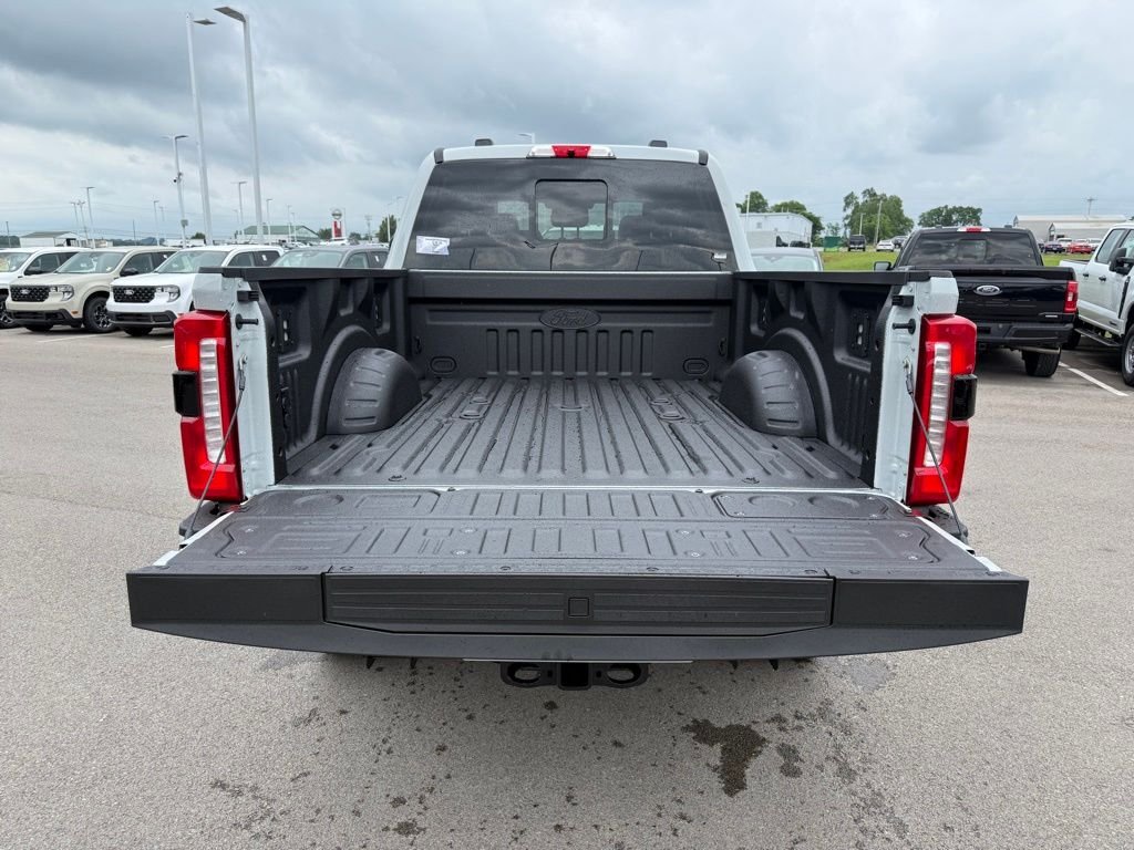 New 2026 Avalanche Ford F-250® Lariat® image 38