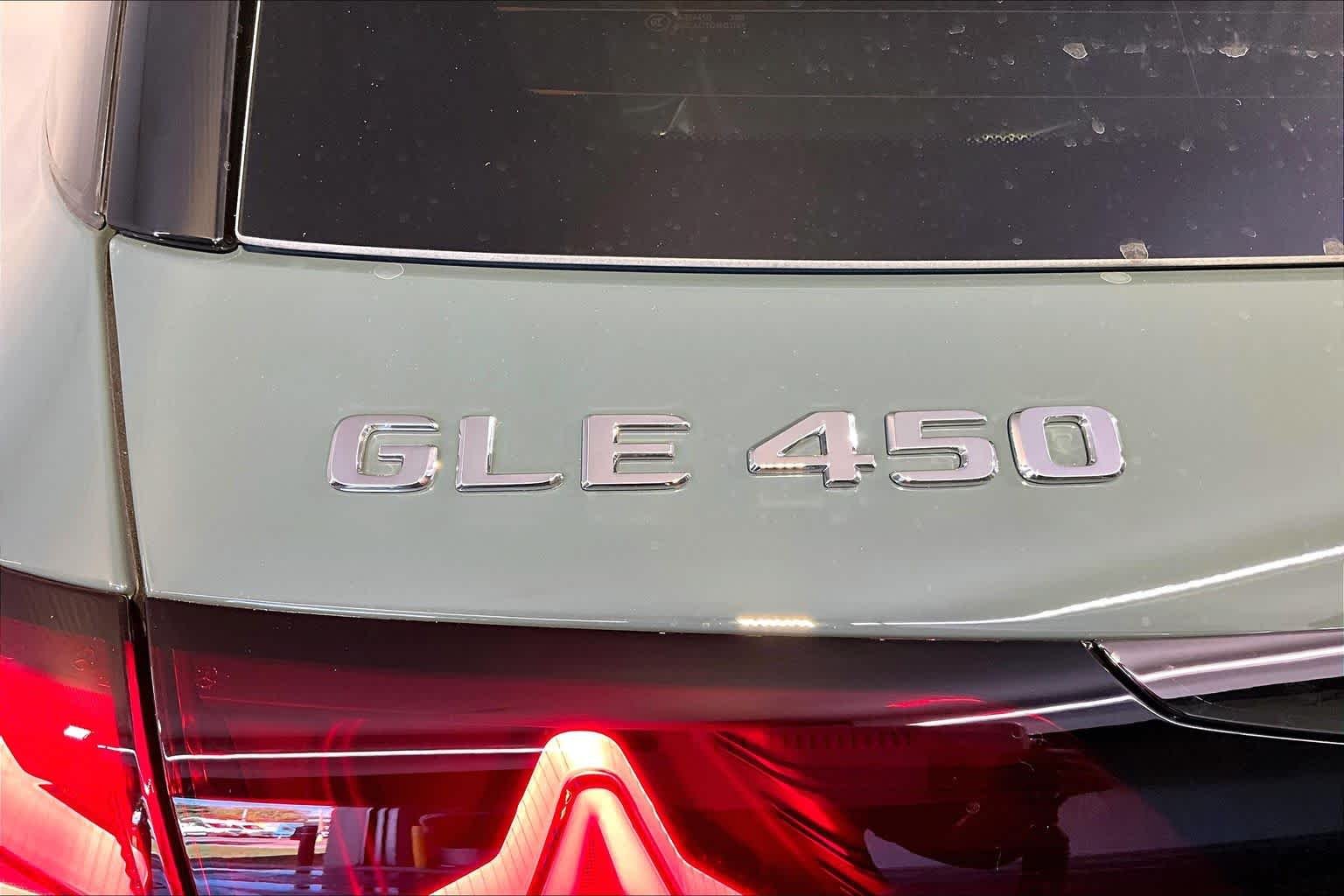New 2027 Dark Petrol Mercedes-Benz GLE 450 image 6