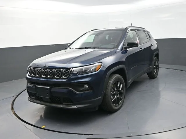 New 2026 Fathom Blue Pearl-Coat Exterior Paint Jeep Latitude image 6
