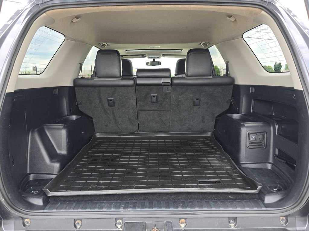 Used 2017 Gray Toyota SR5 Premium image 22