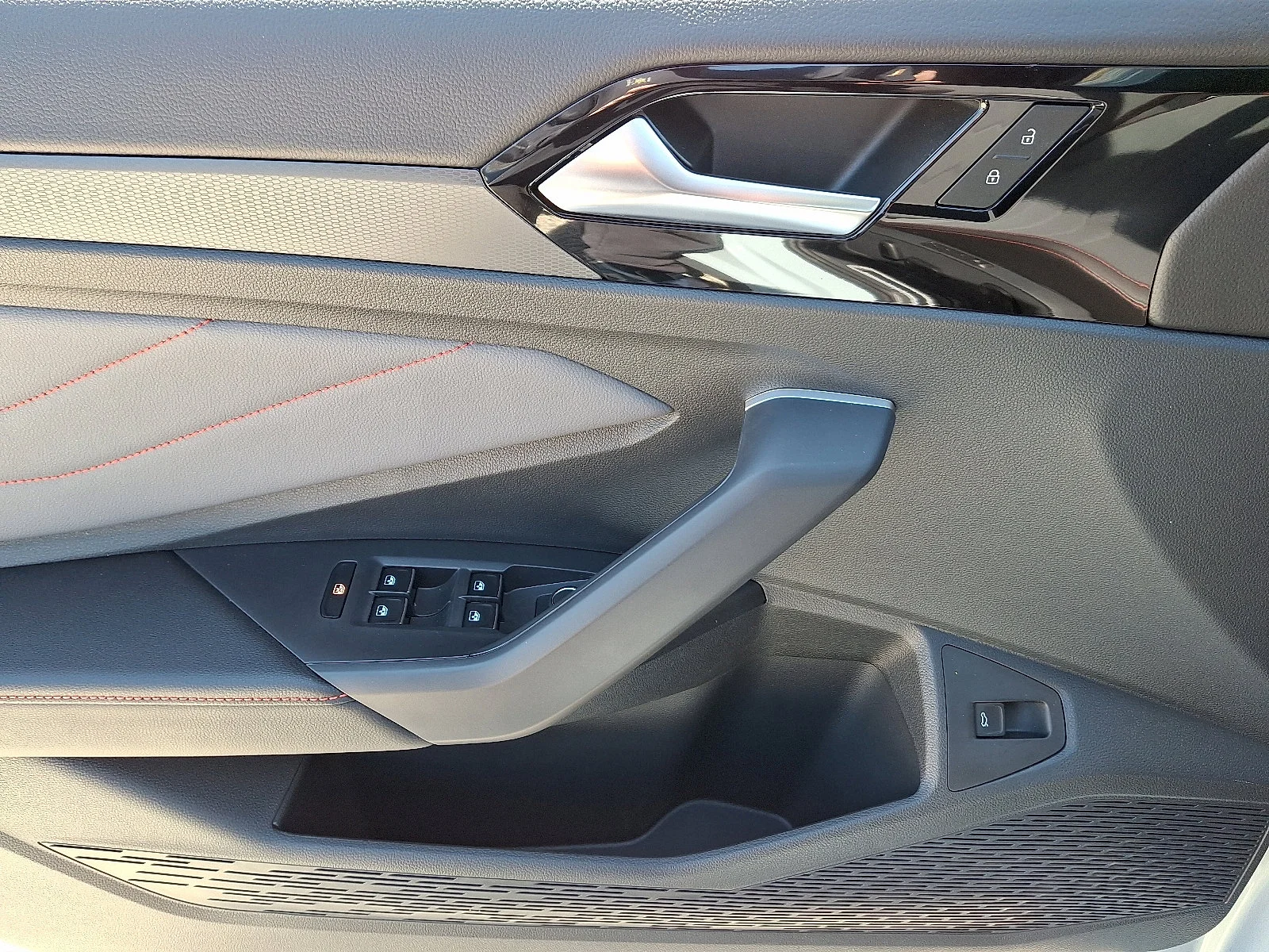 2026 Volkswagen Jetta GLI Autobahn - Photo 9