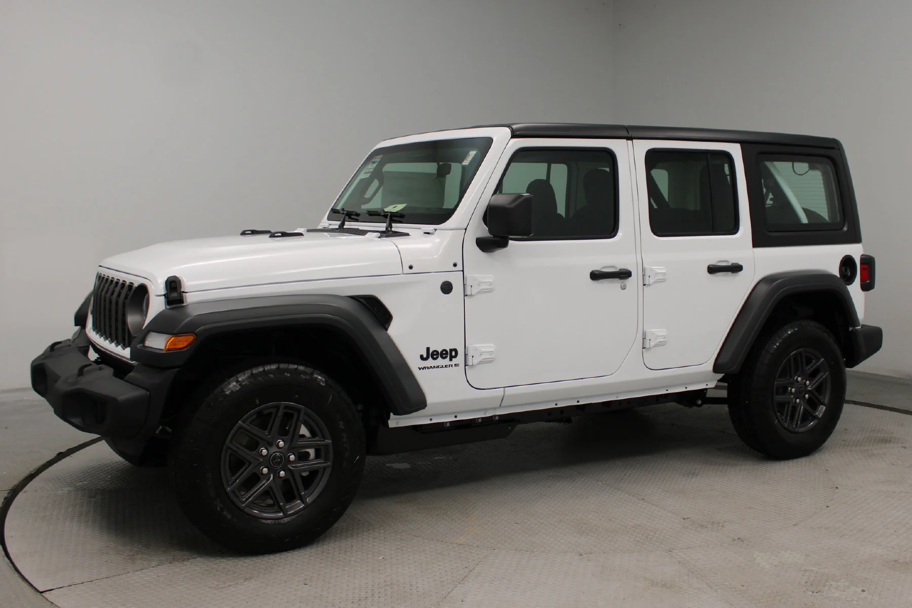 New 2026 Bright White Clear-Coat Exterior Paint Jeep Sport 4 Door 4x4 image 25