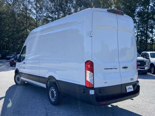 New 2026 White Ford Base image 5
