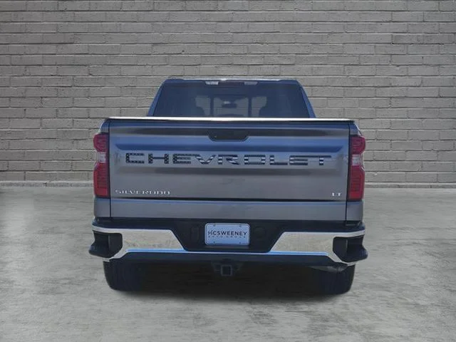 Used 2020 Gray Chevrolet LT image 4