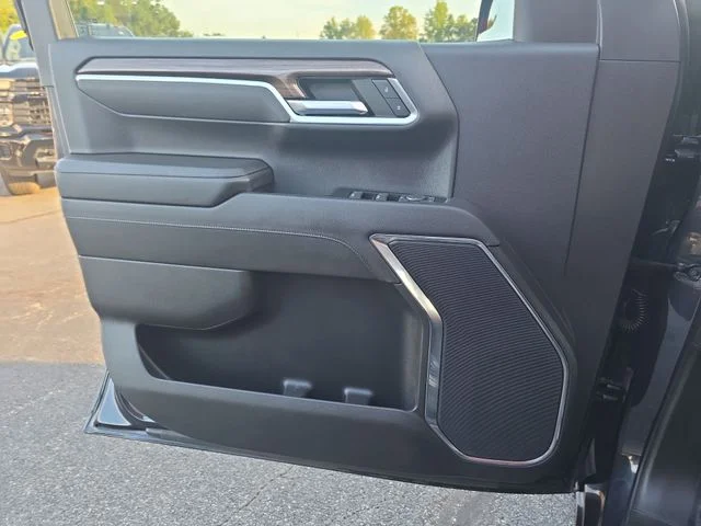 Used 2022 Gray Chevrolet LT Trail Boss image 28