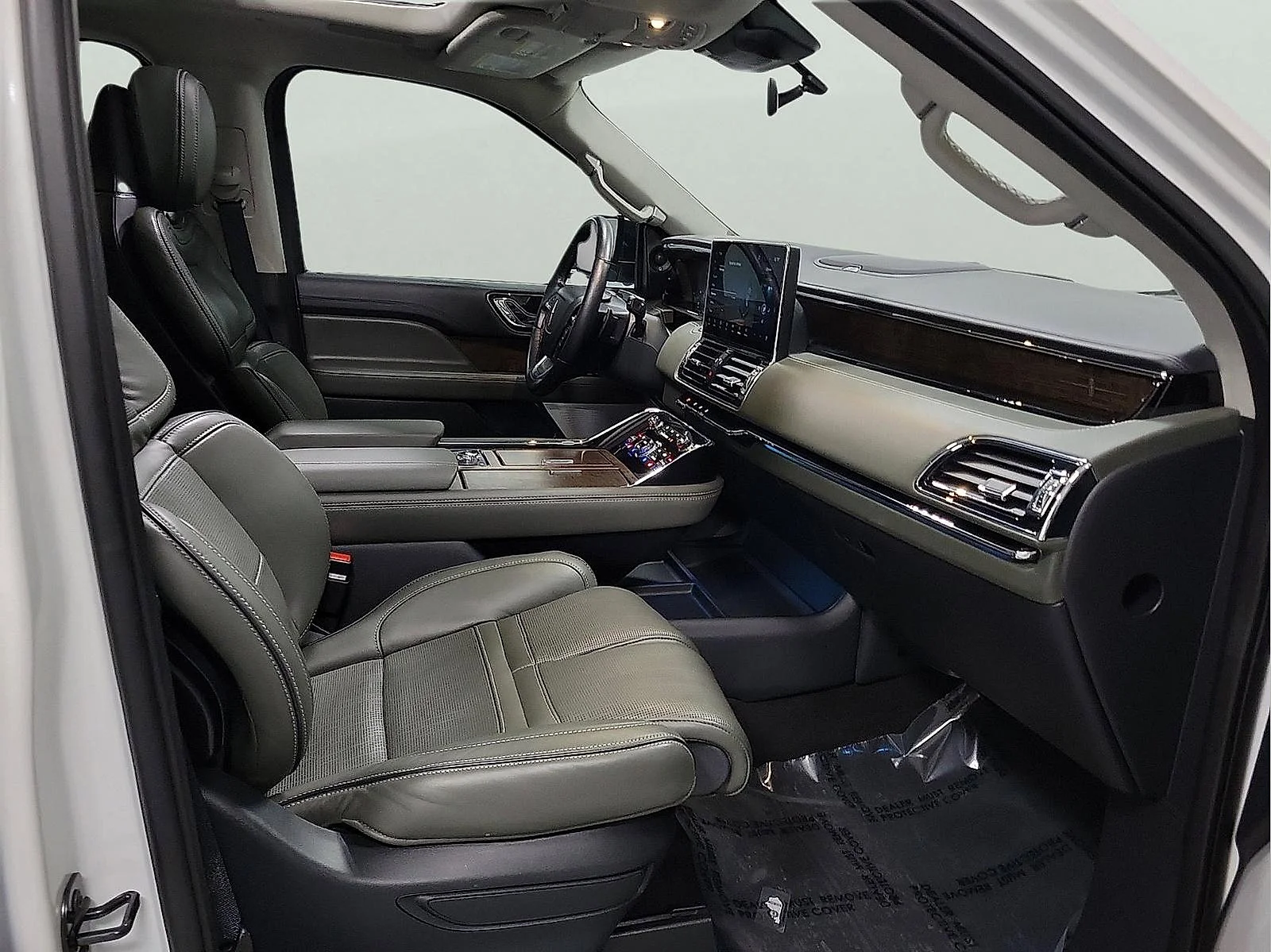2024 Lincoln Navigator Black Label L - Photo 14