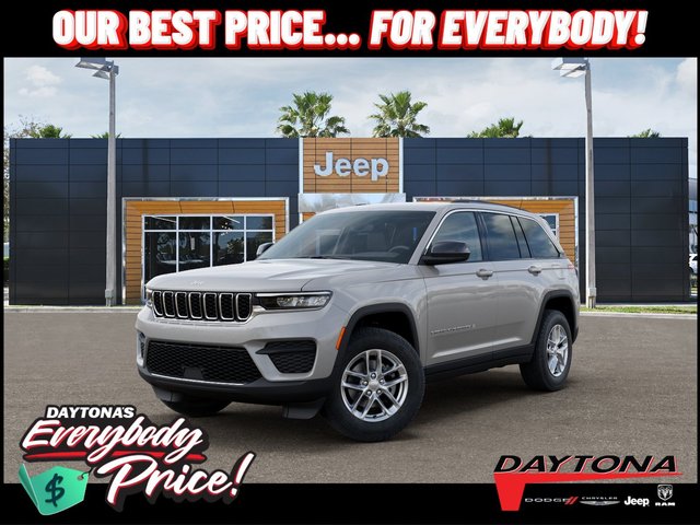 2026 Jeep Grand Cherokee Laredo