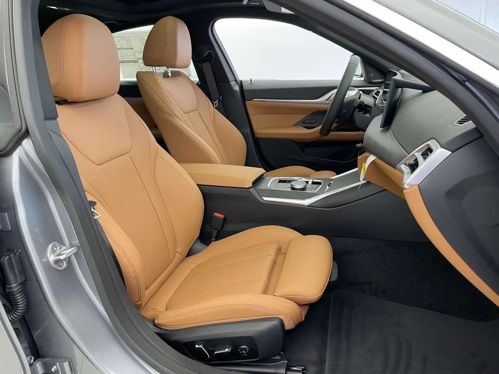2026 BMW i4 40 - Photo 20