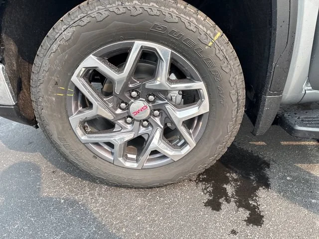 2026 GMC Sierra 1500 SLT - Photo 30