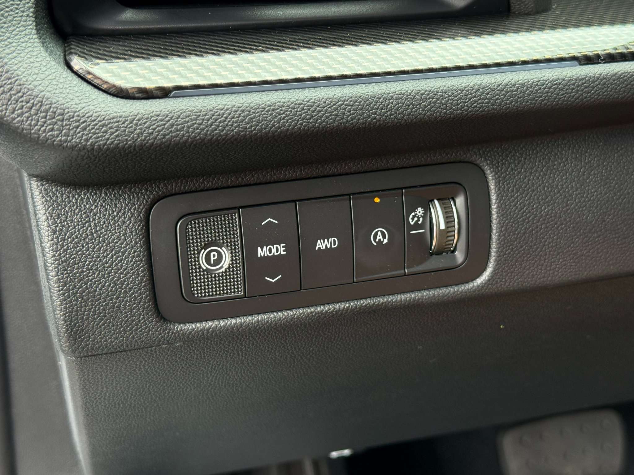 2027 Chevrolet Traverse Z71 - Photo 20