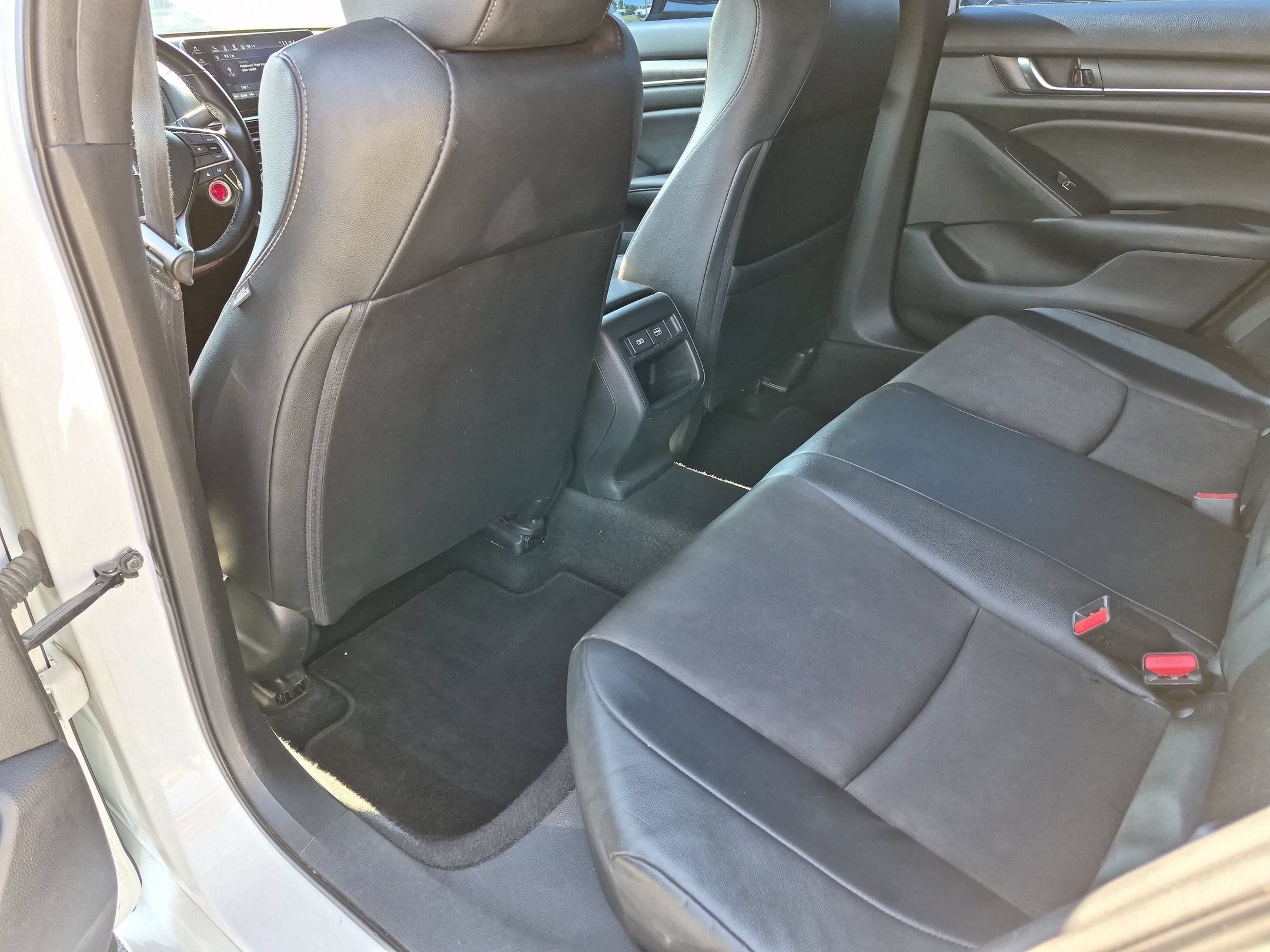 Used 2021 Platinum White Honda Sport image 27