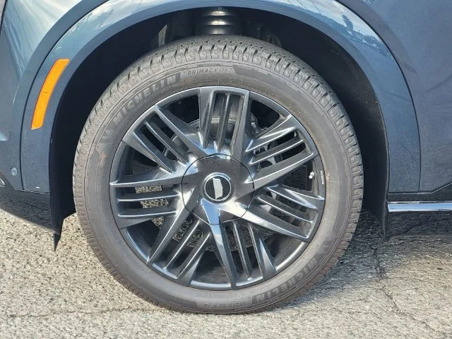 2025 Cadillac Escalade IQ Sport 2 - Photo 10