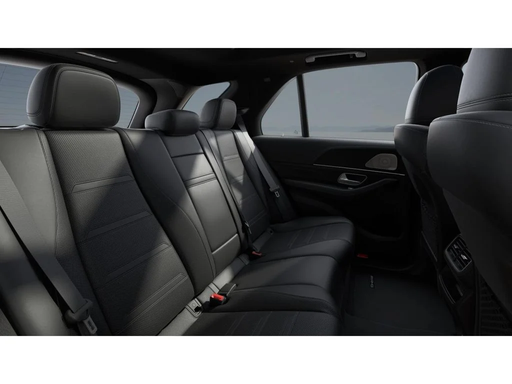 New 2027 Black Mercedes-Benz  image 5
