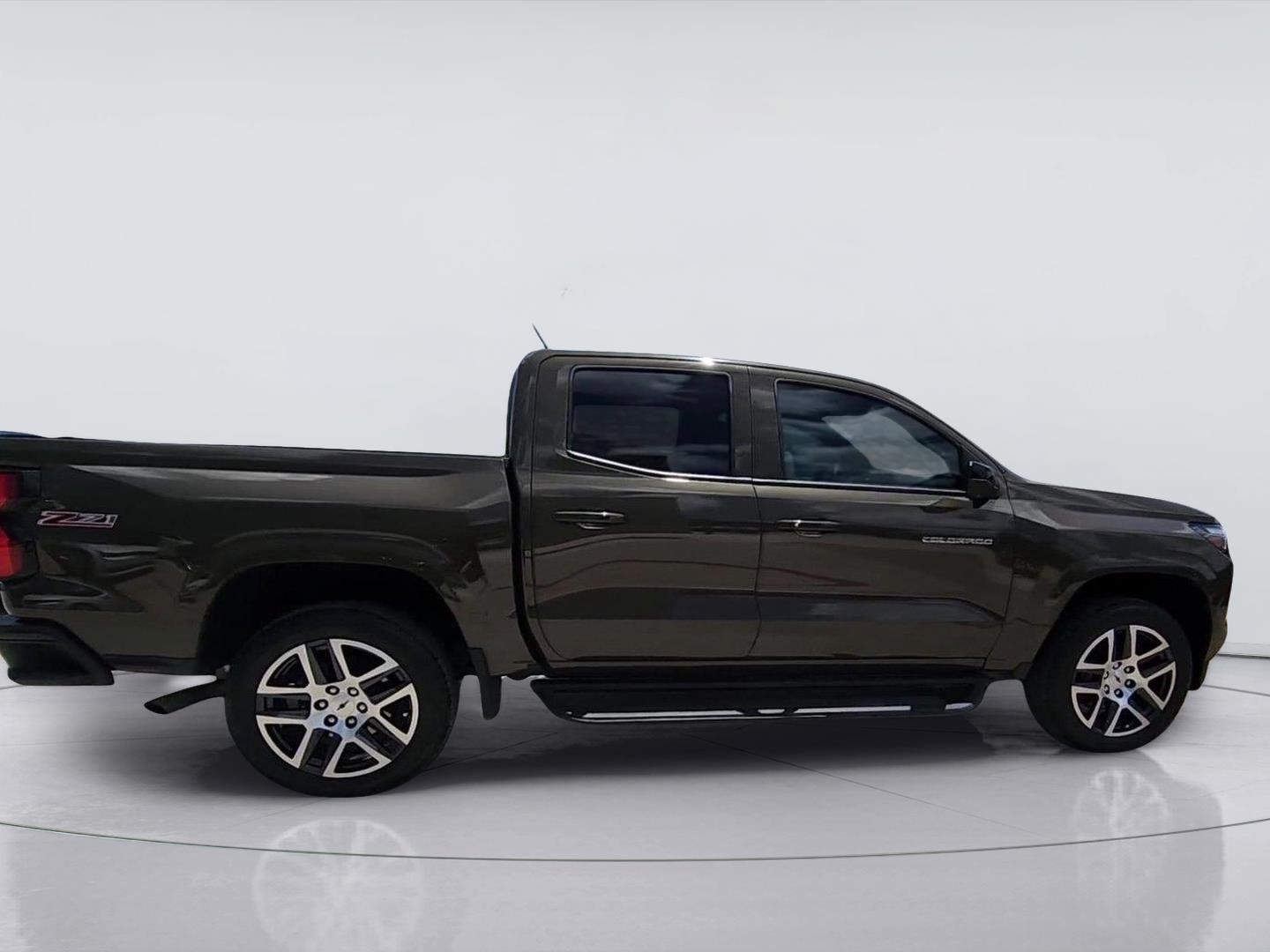 2024 Chevrolet Colorado Z71 - Photo 9