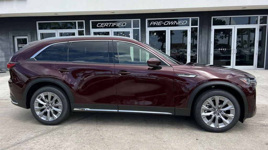 2025 Mazda CX-90 Premium Plus Package - Photo 5