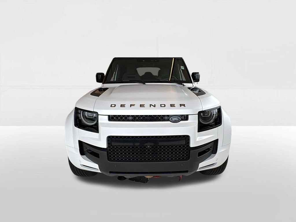 2026 Land Rover Defender OCTA - Photo 6