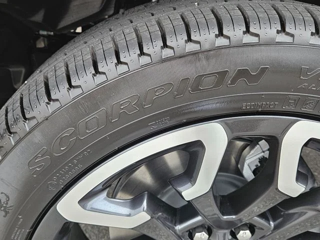 2026 RAM 1500 Limited - Photo 18