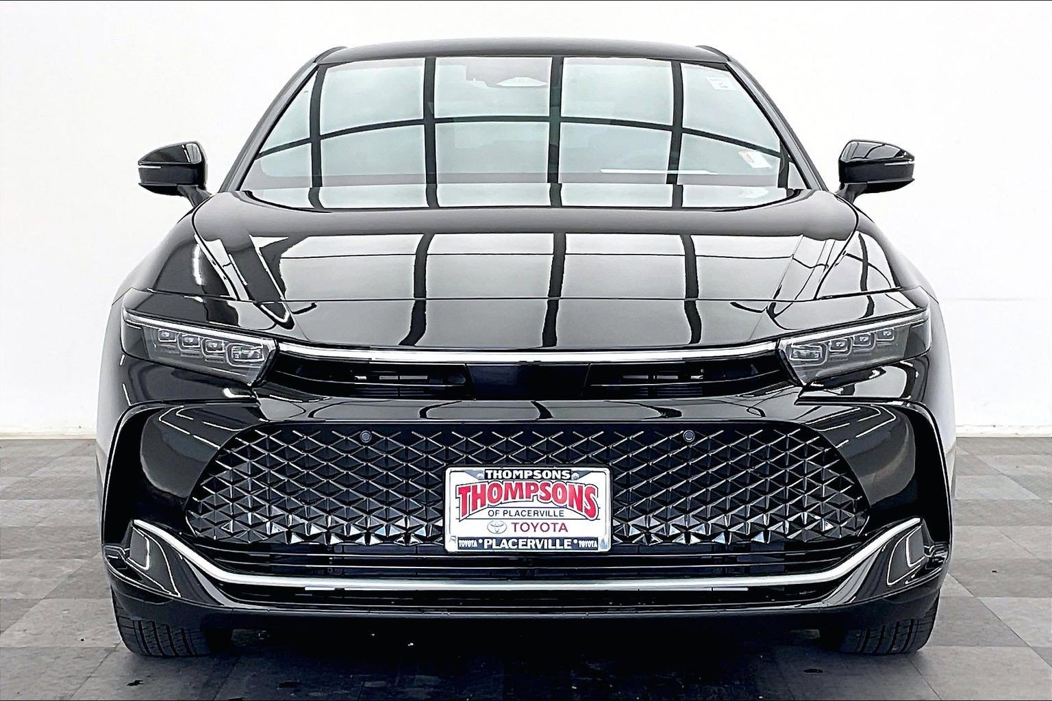 2025 Toyota Crown Nightshade photo 5