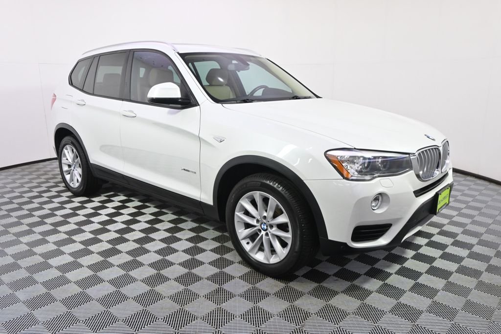 Used 2017 White Metallic BMW xDrive28i image 8