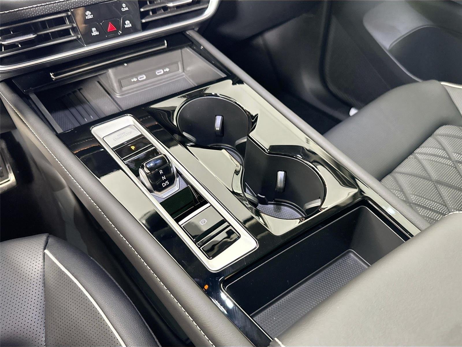 New 2026  Volkswagen 2.0T SEL Premium R-Line image 15