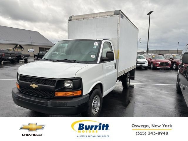 2017 Chevrolet Express Cutaway Base
