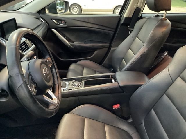 Used 2017  Mazda Touring image 25