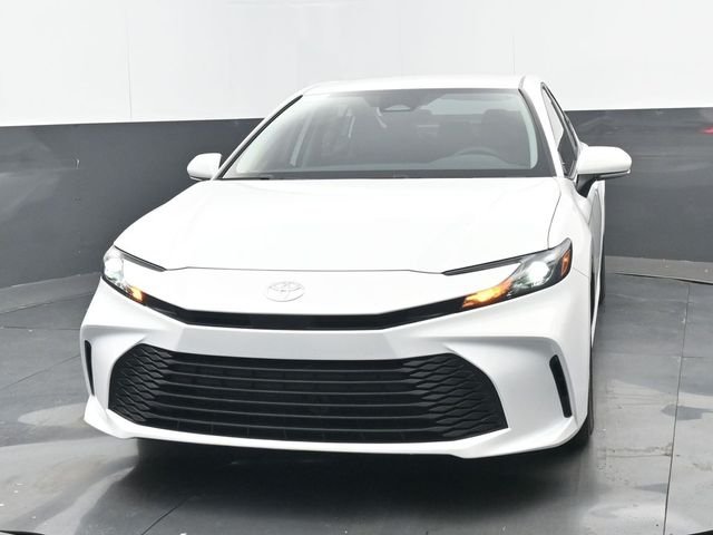 New 2026 Ice Cap Toyota LE image 18