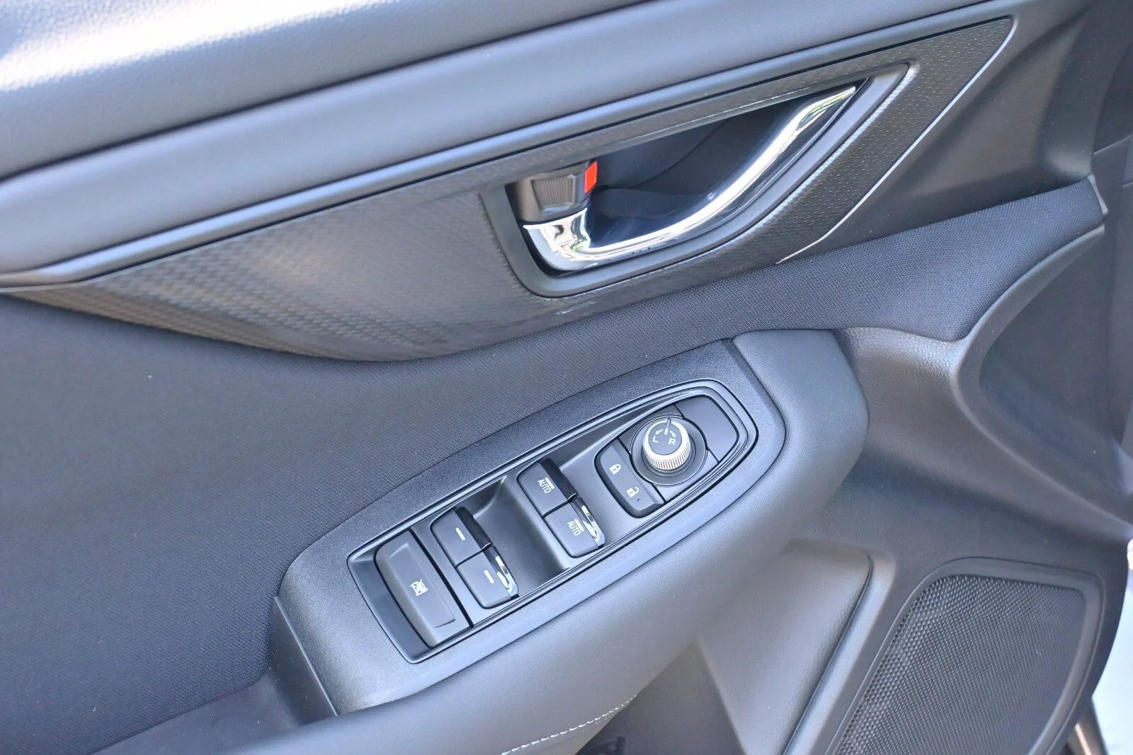 Used 2025 Gray Subaru Premium image 19