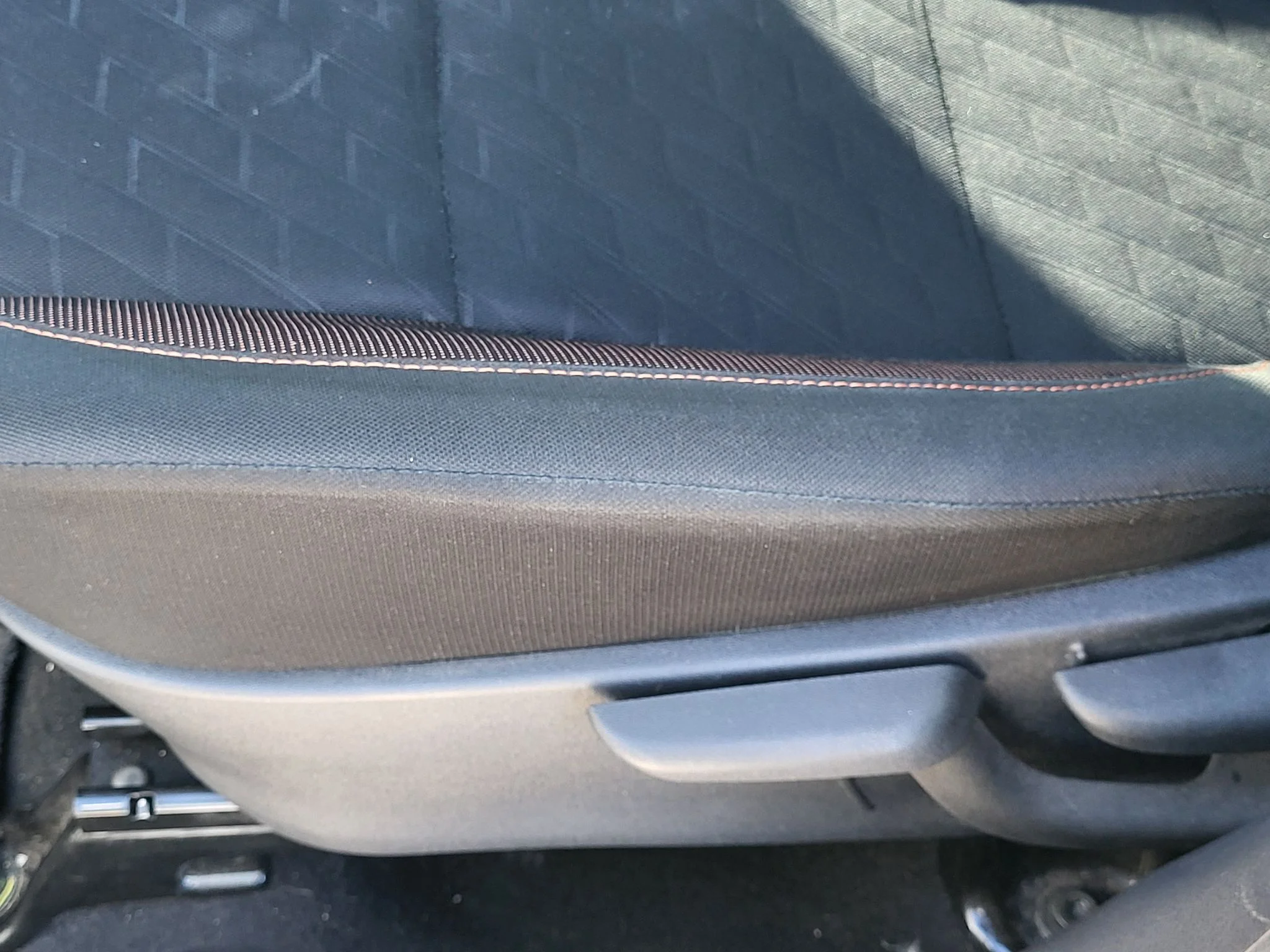 Used 2024 Boulder Gray Pearl Nissan SR image 13